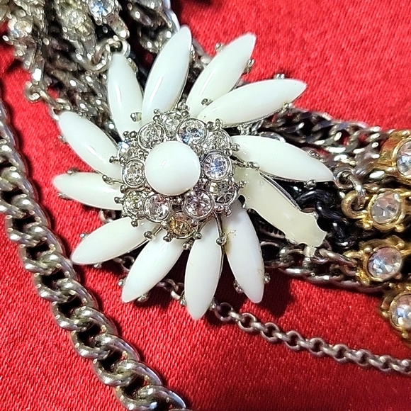 Stella and Dot necklace - Picture 2 of 3